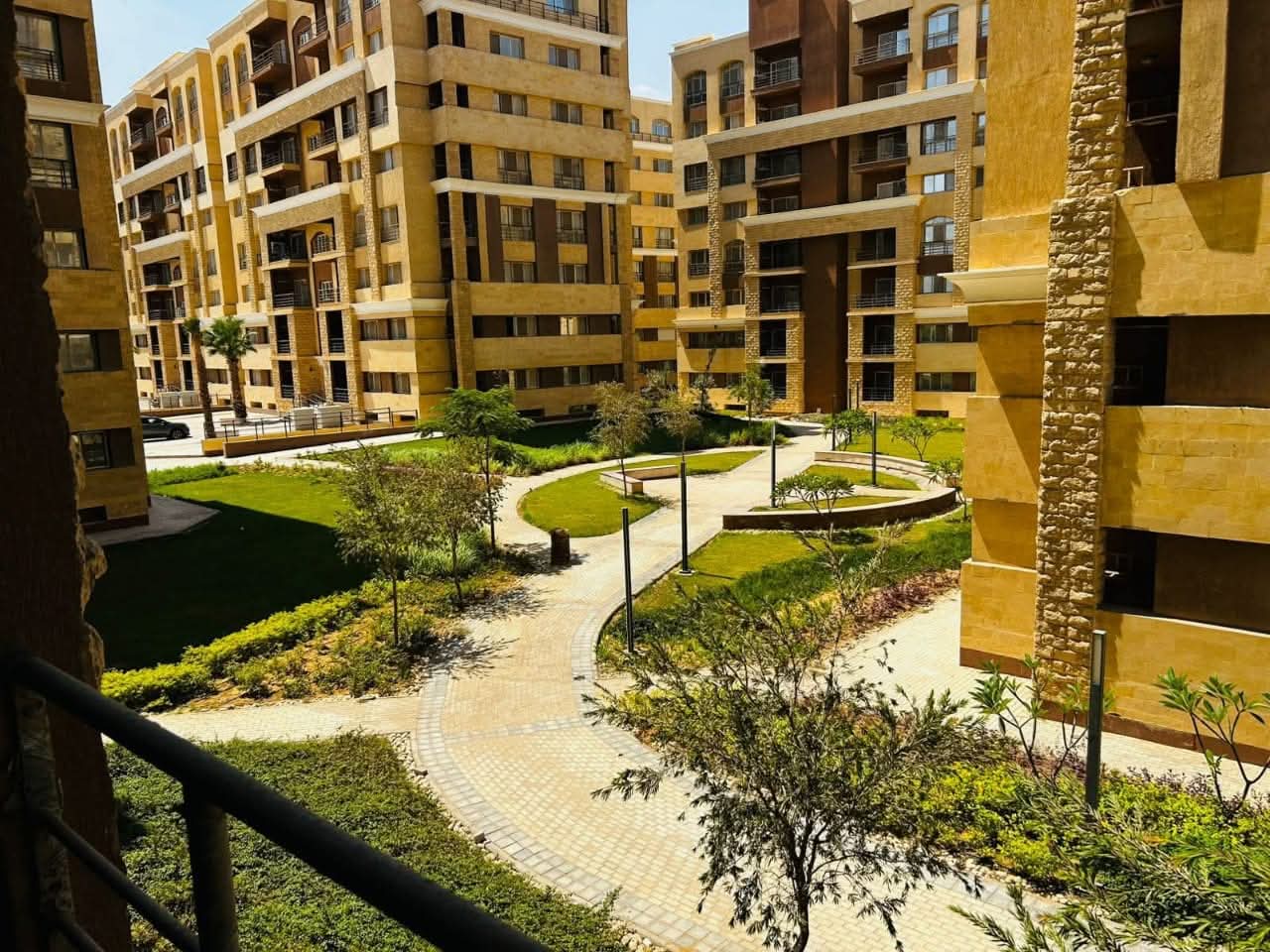 Apartment for sale, fully finished, ready for immediate handover.